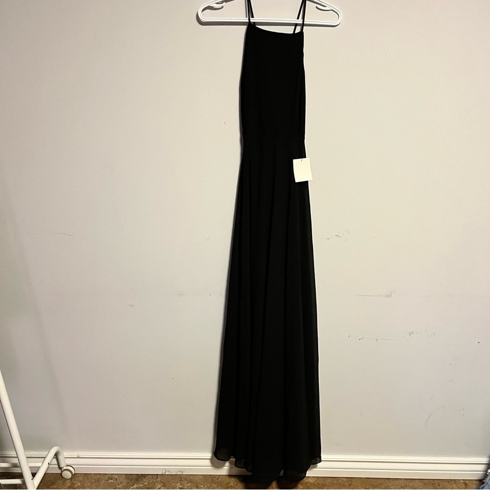 Lulus Maxi Cross Back Spaghetti Strap Dress Full Skirt Size Medium M